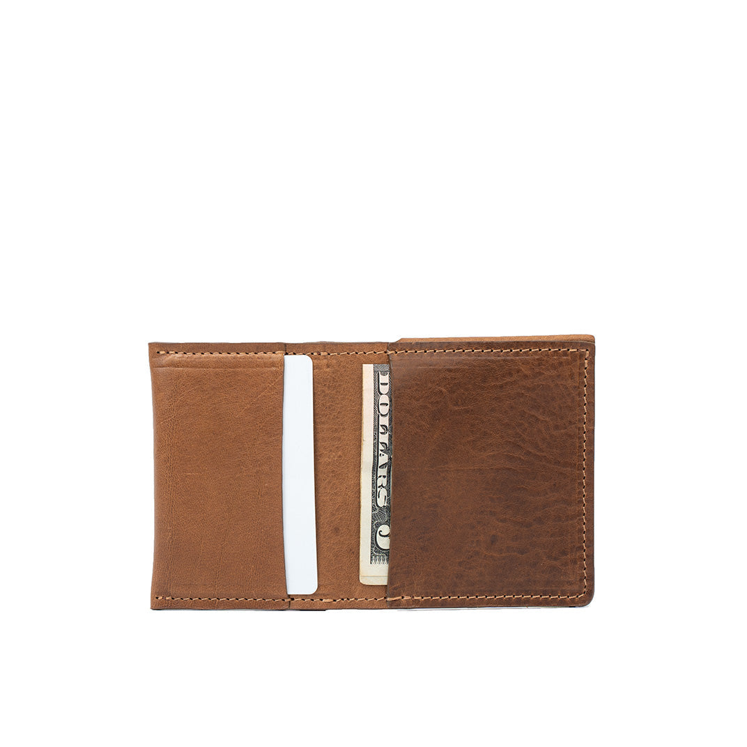 Leather Card Holder for AirTag- Minimalist 5.2